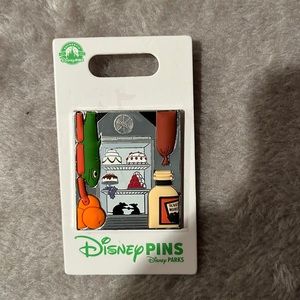 Disney ratatouille pin brand new
